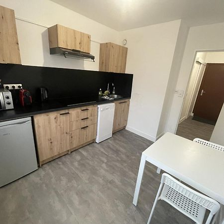Logement Neuf A Proximite Du Centre Ville Avec Parking Limoges Exterior foto