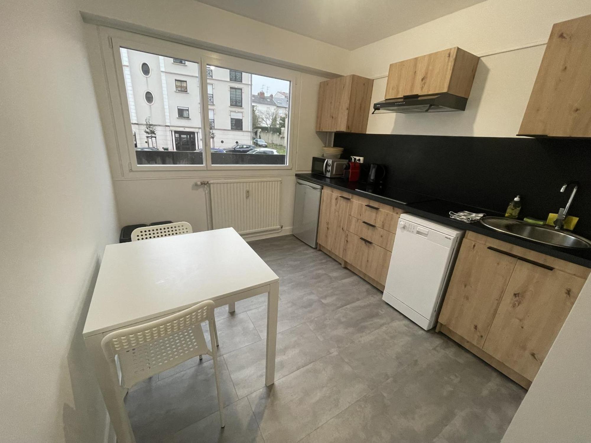 Logement Neuf A Proximite Du Centre Ville Avec Parking Limoges Exterior foto